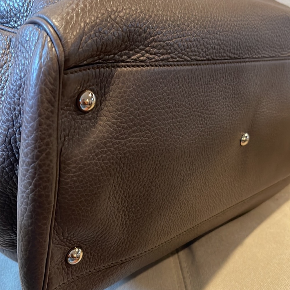 Gucci Large Bamboo Shopper Leather Tote Bag - Picture 15 of 17